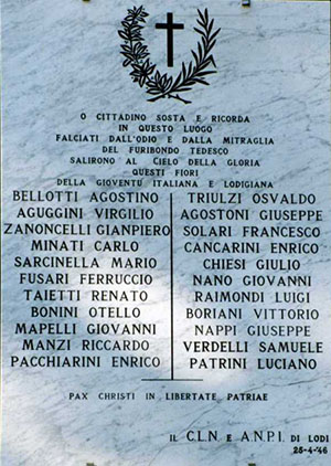 foto, Lapide in memoria dei trucidati di Lodi del 26 Aprile 1945